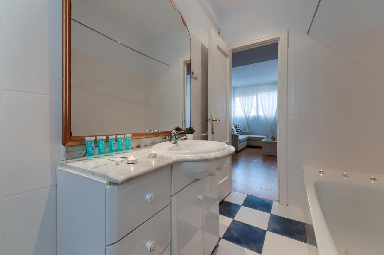 Holidays2Malaga Soho Pasaje De Valencia Екстериор снимка